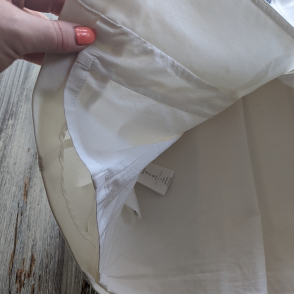 BCBGMaxAzria White Trench Coat with Pleats Womens Medium - Picture 10 of 11